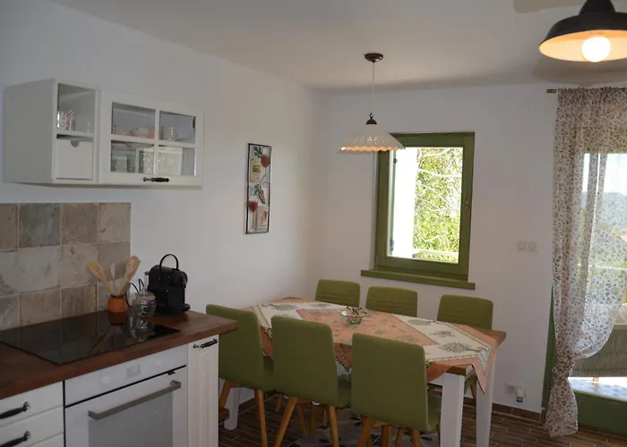 Grand Cru 3. Vendeghaz Case de vacanță